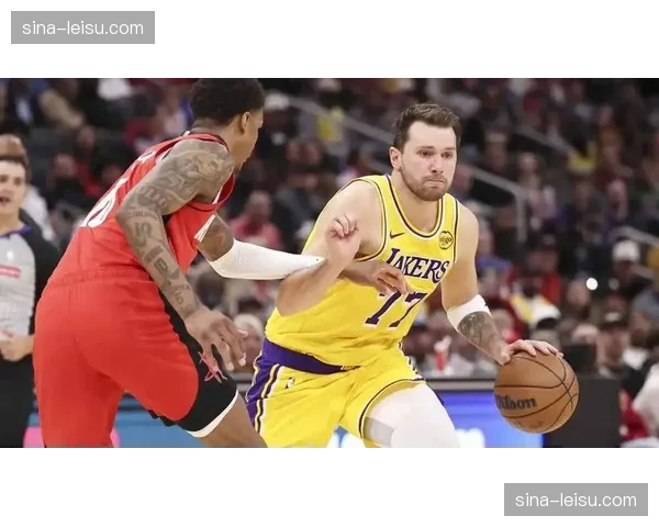 湖人防守效率近期显著提升 艾顿斯马特角色球员贡献突出