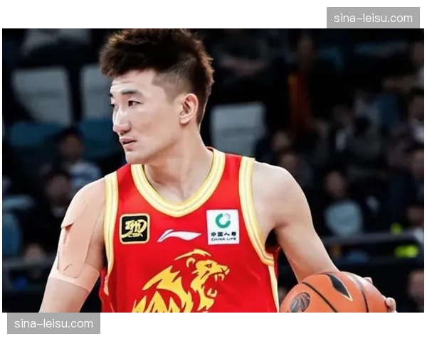 广厦孙铭徽布朗尚无归队时间 胡金秋状态不佳成卫冕隐患